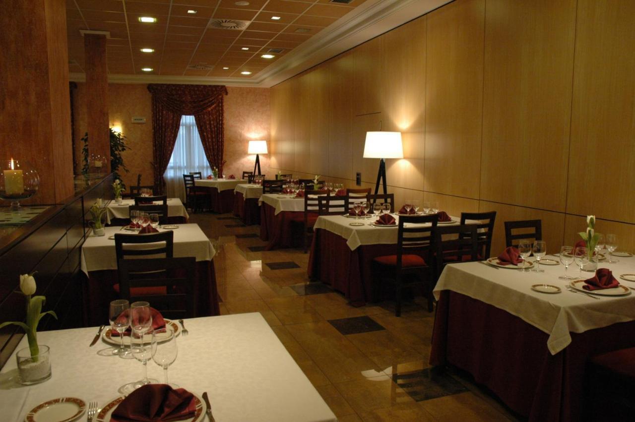 Hotel Andia Оркоьен Ресторан фото